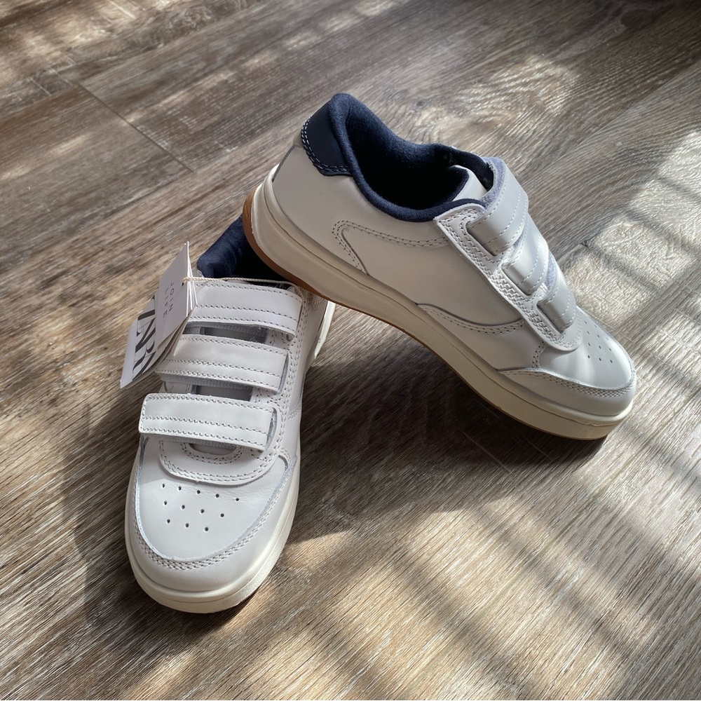 BRAND NEW ZARA SNEAKERS SIZE 1